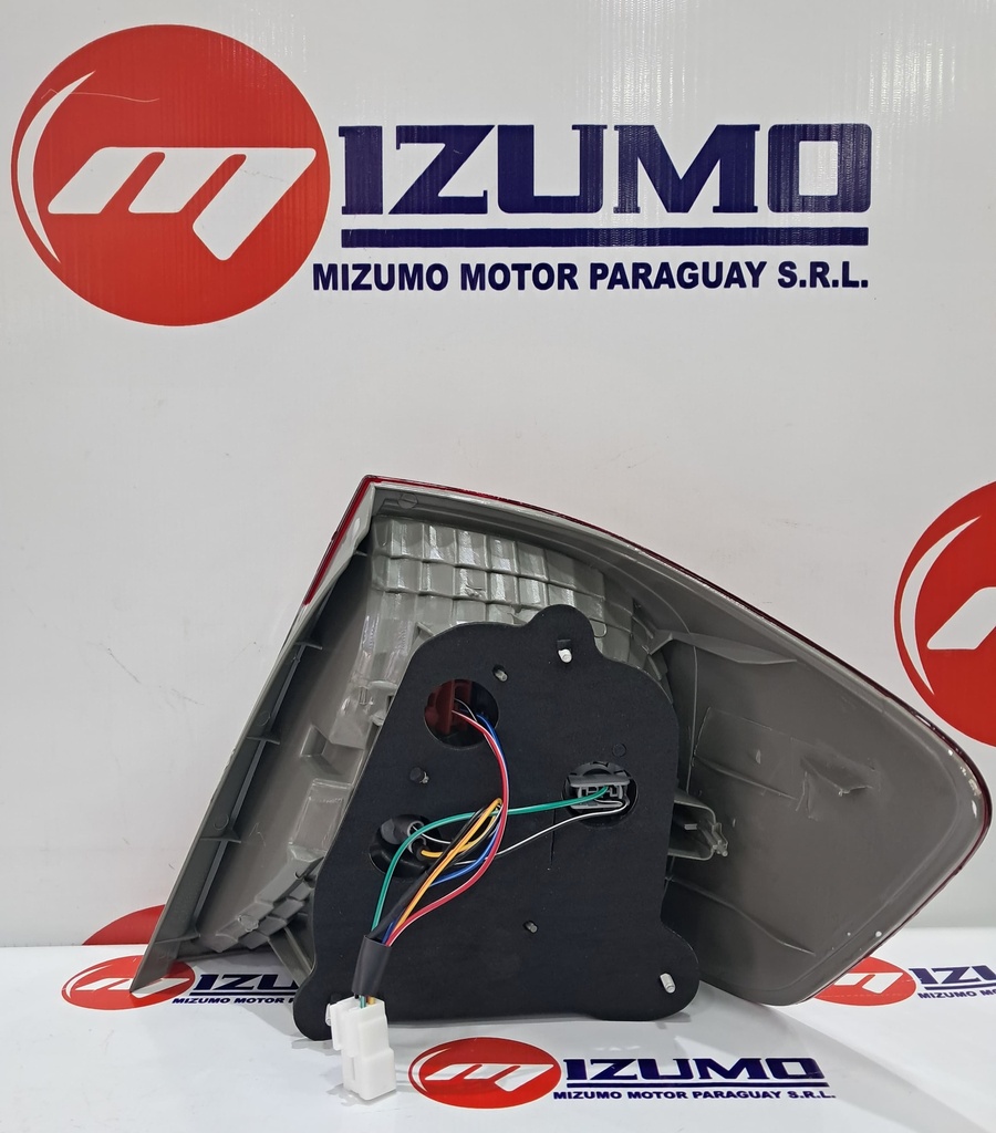 FARO TRASERO LH