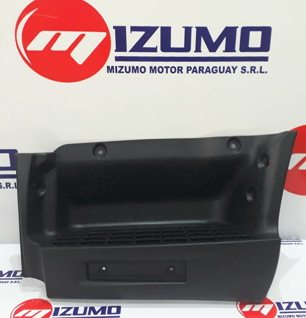 PANEL DE ESCALON LH 6.5T (CABINA GRANDE)