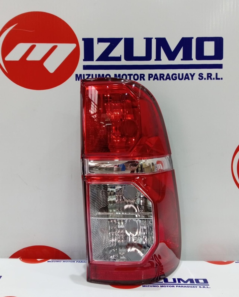 FARO TRASERO RH